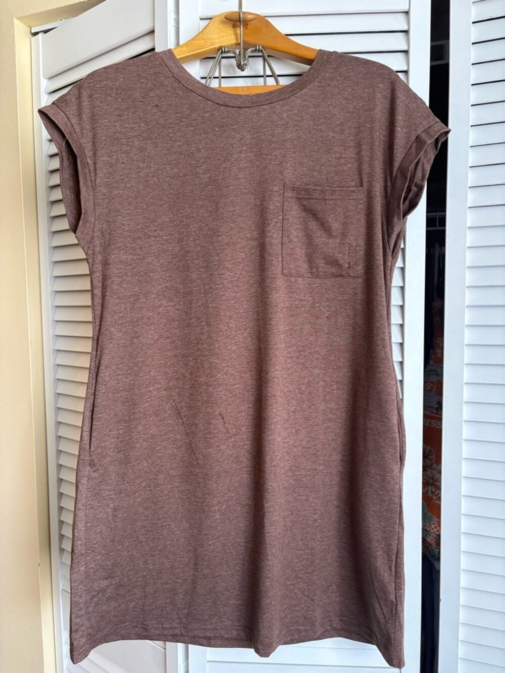Relaxed Brown Short-Sleeve Tunic Top